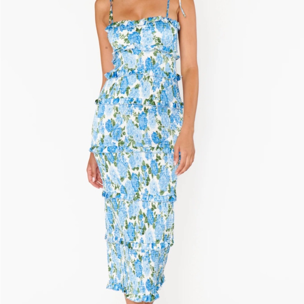 Show me your MuMu Weddings blue floral Stella Dress NWT